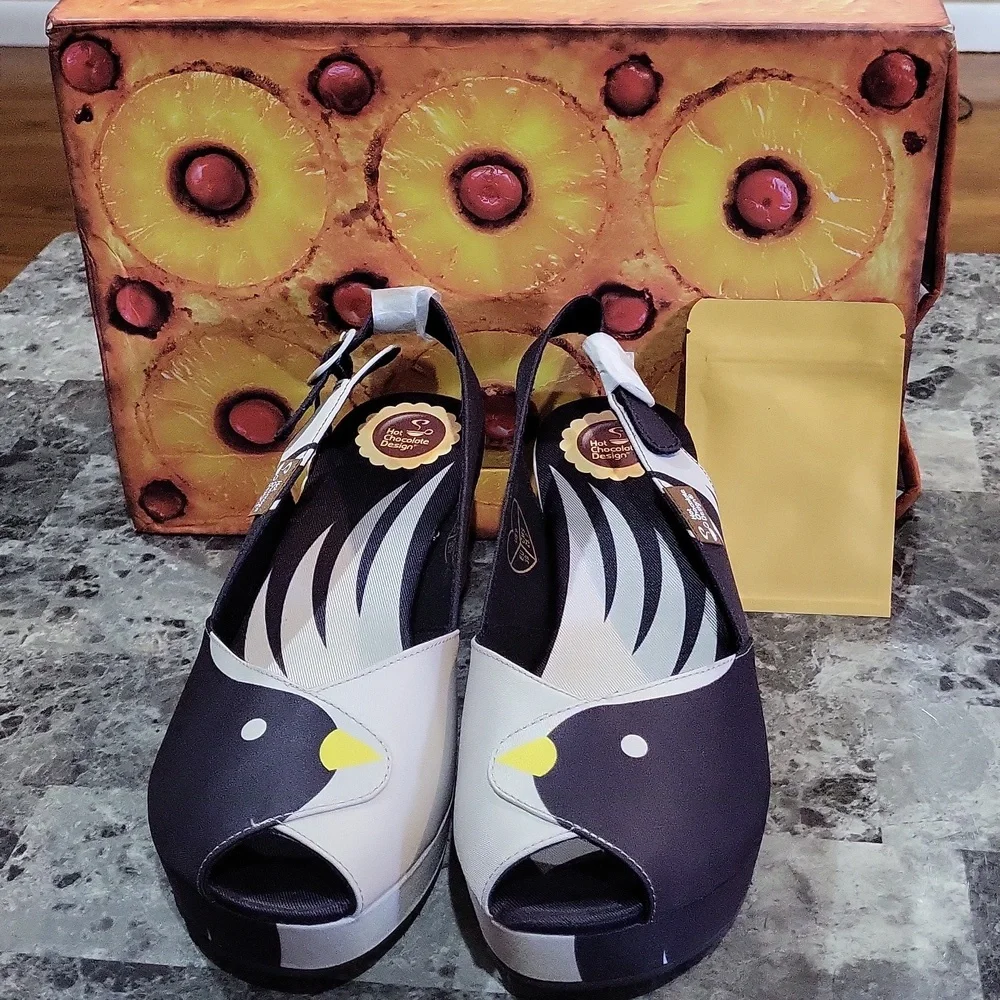 Hot Chocolate Design Black Birds Sandal - Picture 8 of 16
